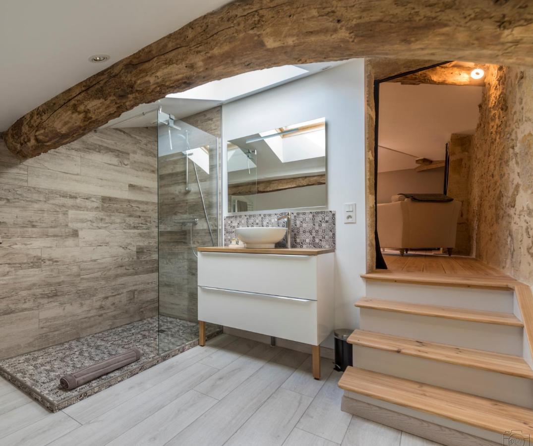 Sainte-Colombe  La Vigneraie De Laura Bed & Breakfast エクステリア 写真