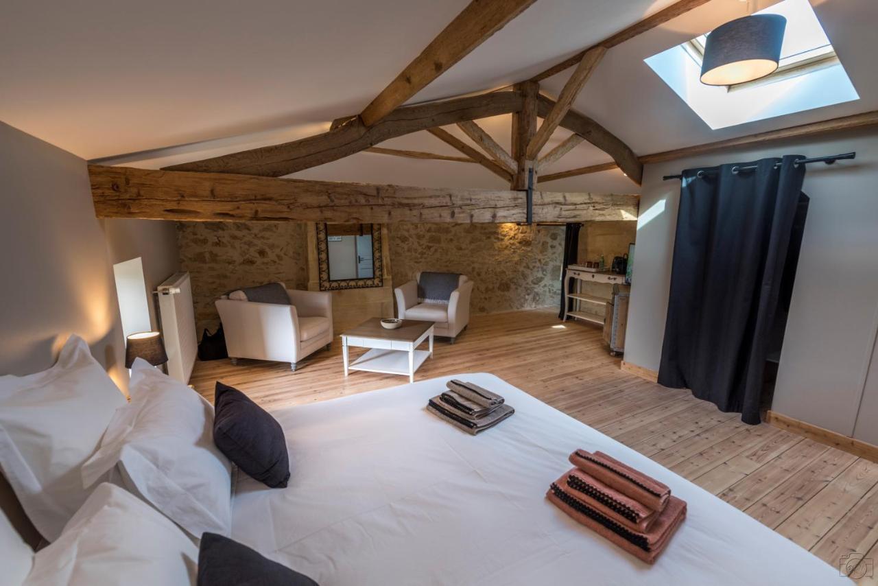 Sainte-Colombe  La Vigneraie De Laura Bed & Breakfast エクステリア 写真