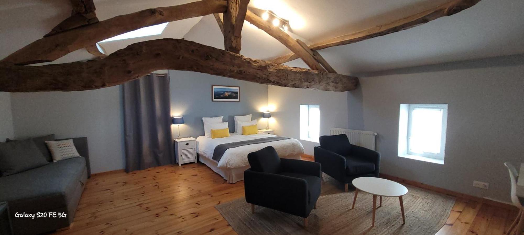 Sainte-Colombe  La Vigneraie De Laura Bed & Breakfast エクステリア 写真