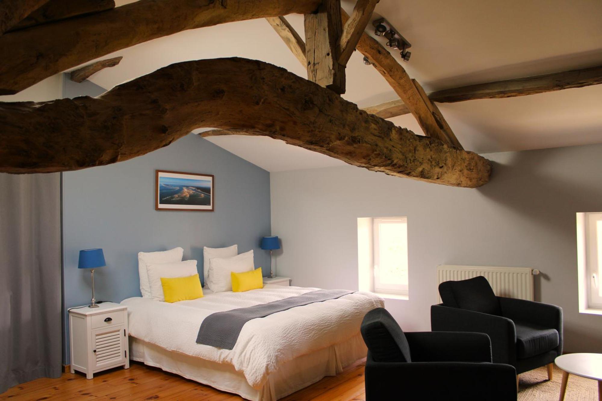 Sainte-Colombe  La Vigneraie De Laura Bed & Breakfast エクステリア 写真